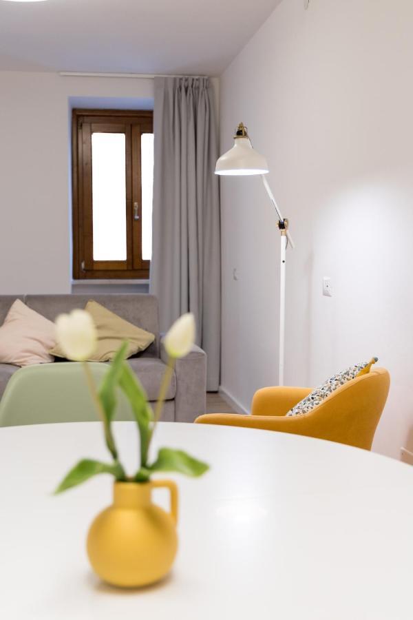 ريفا ديل غاردا Mama Apartments المظهر الخارجي الصورة