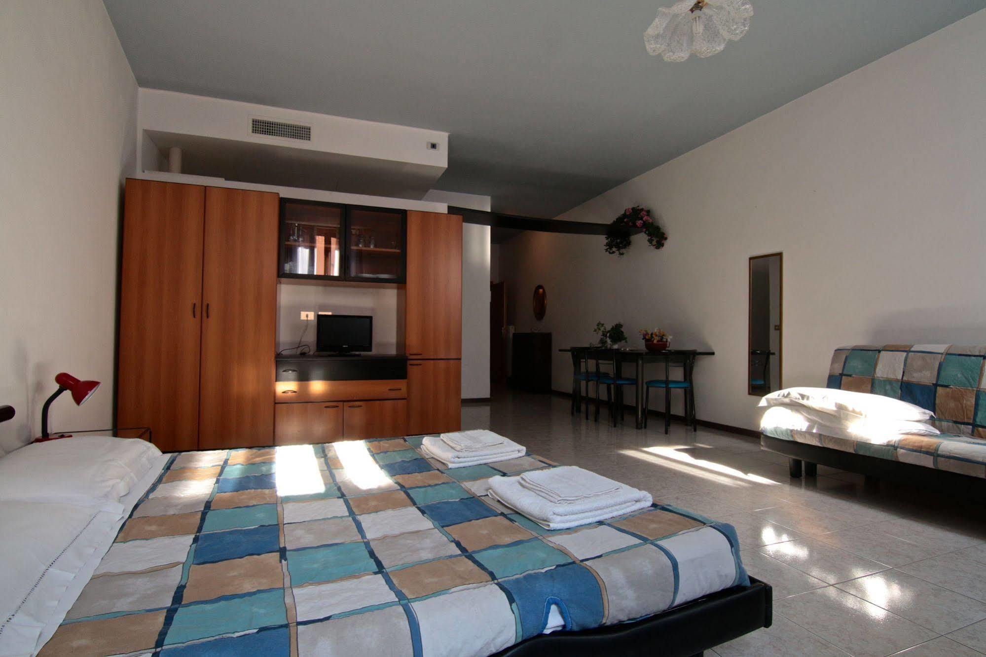 ريفا ديل غاردا Mama Apartments المظهر الخارجي الصورة