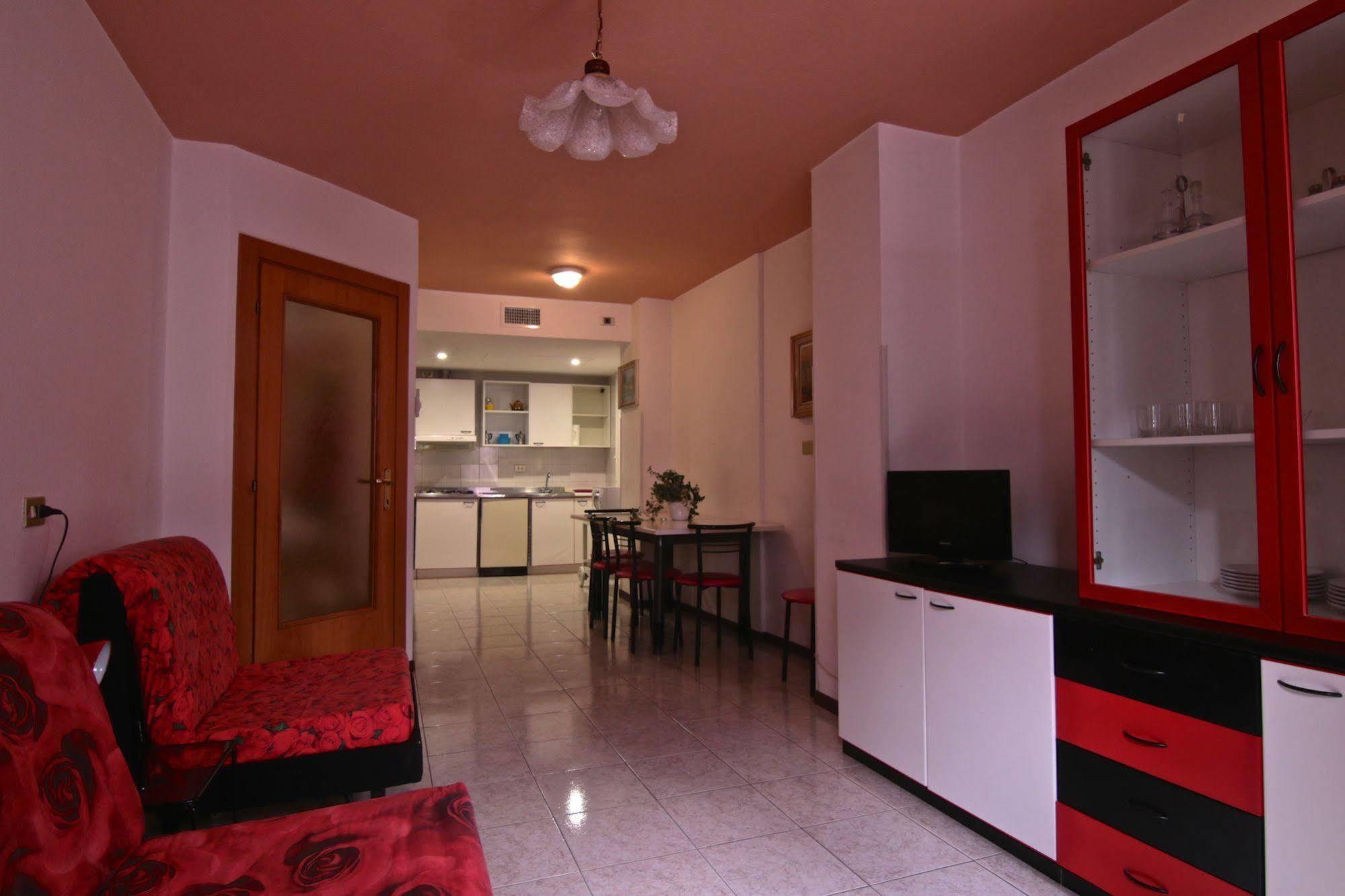 ريفا ديل غاردا Mama Apartments المظهر الخارجي الصورة