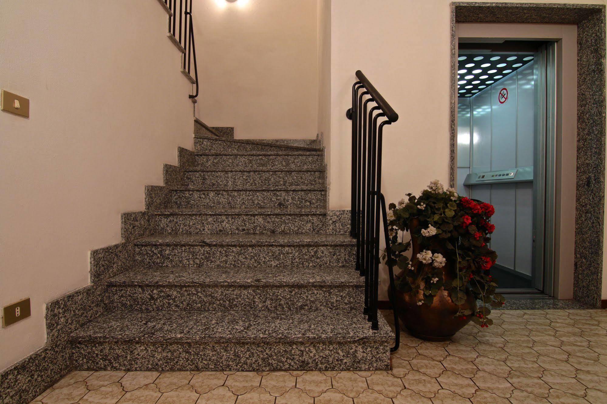 ريفا ديل غاردا Mama Apartments المظهر الخارجي الصورة